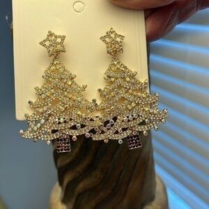 Christmas Tree Earrings Gold With Sparkling Tree Trimming NWT